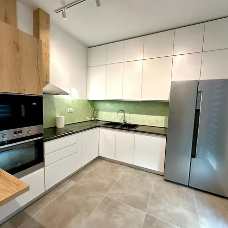 Villa Queen's Luxury 111/a