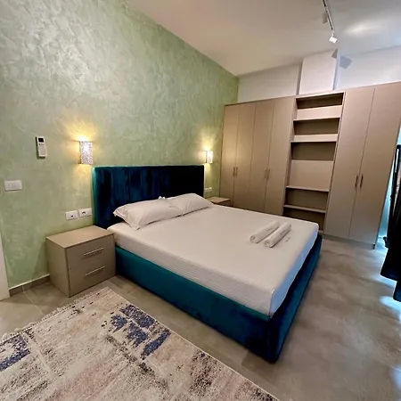 Villa Queen's Luxury 111/a *