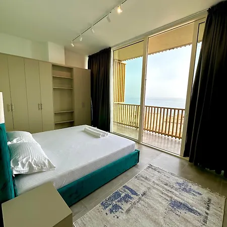 빌라 Queen's Luxury 111/a