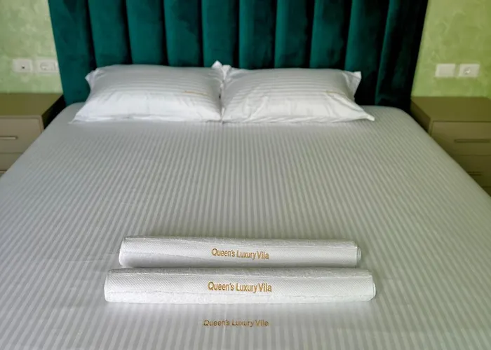Queen's Luxury 111/a 别墅 Dhërmi