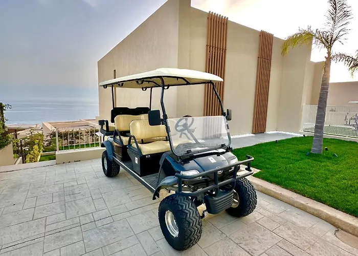 Queen's Luxury 111/a Dhërmi